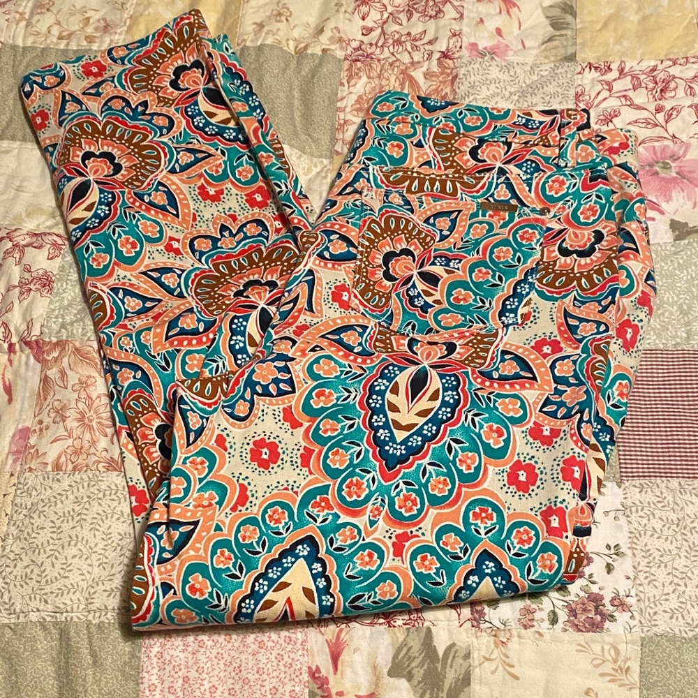 Chico's Teal and Orange Paisley Stretch Ankle Pants Size 1 means US 8. NWT